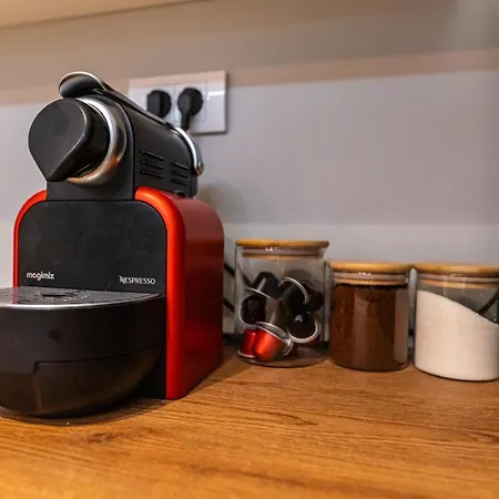 Level 2 Apartament *